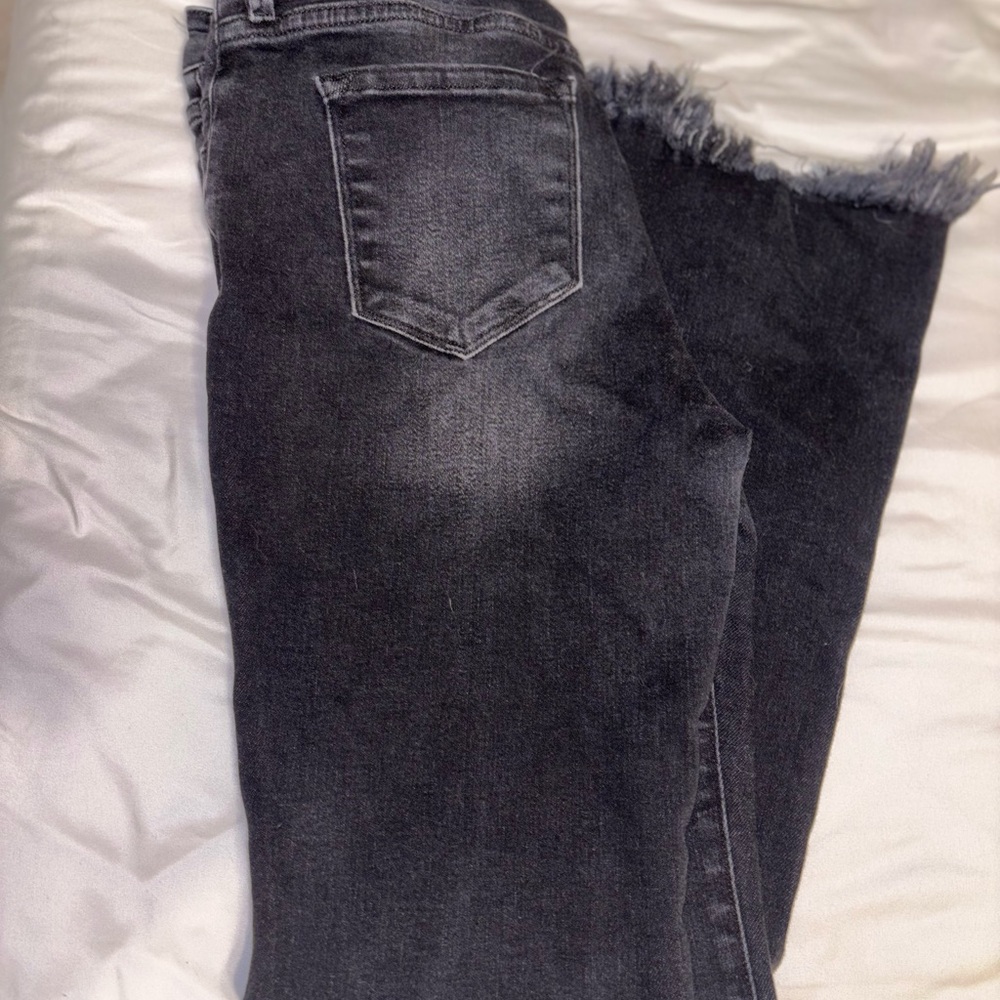 KanCan Charcoal Frayed Hem Ankle Jeans